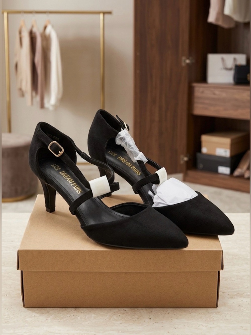 Dream Pairs Black Pointed-Toe Strappy Heels